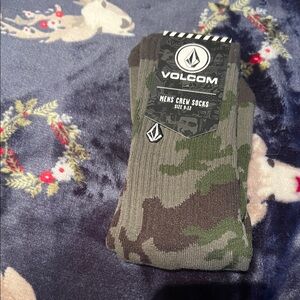 Volcom Men's Camouflage Crew Socks - Green and Black